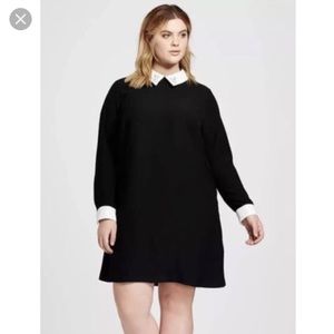 Victoria Beckham classic dress with bunny 🐰collar